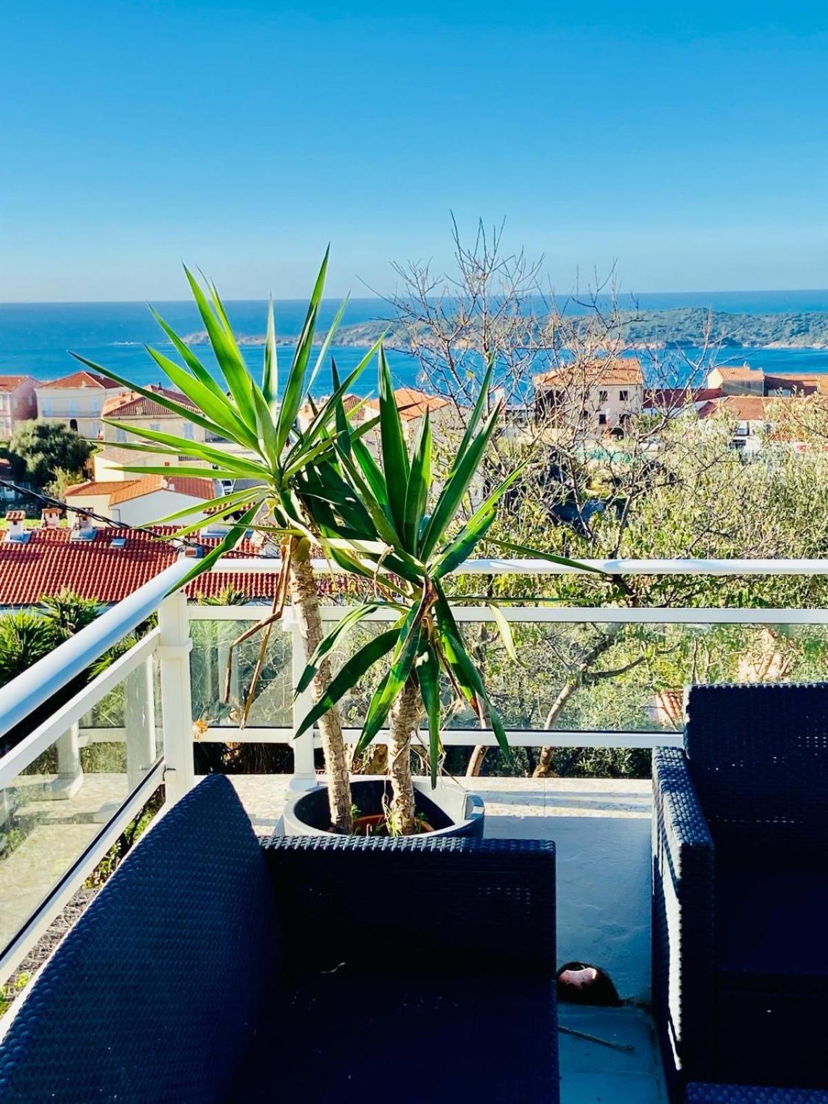 Villa Montalbo Vue Mer De 2 A 10 Personnes การ์แฌส ภายนอก รูปภาพ