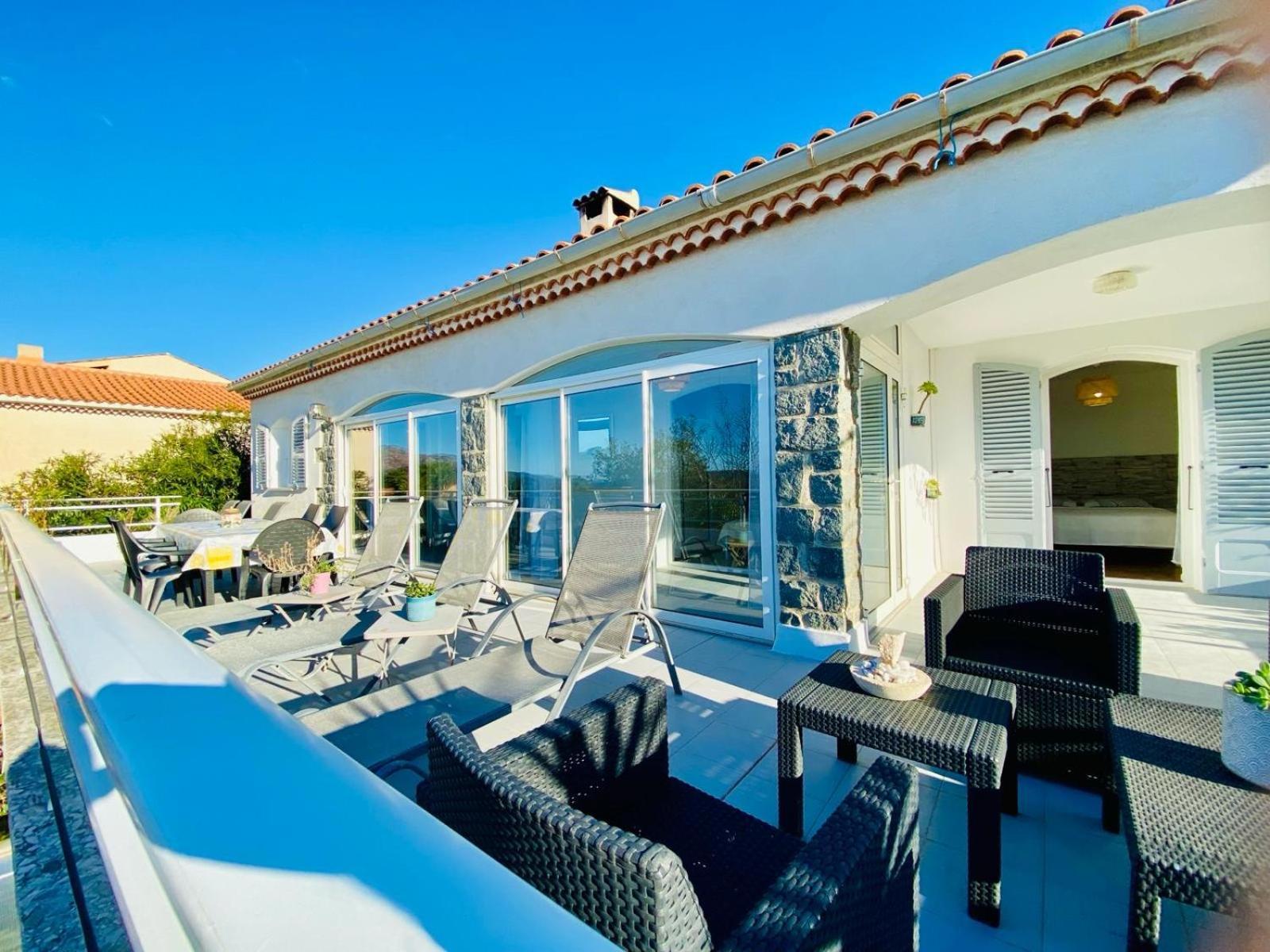 Villa Montalbo Vue Mer De 2 A 10 Personnes การ์แฌส ภายนอก รูปภาพ